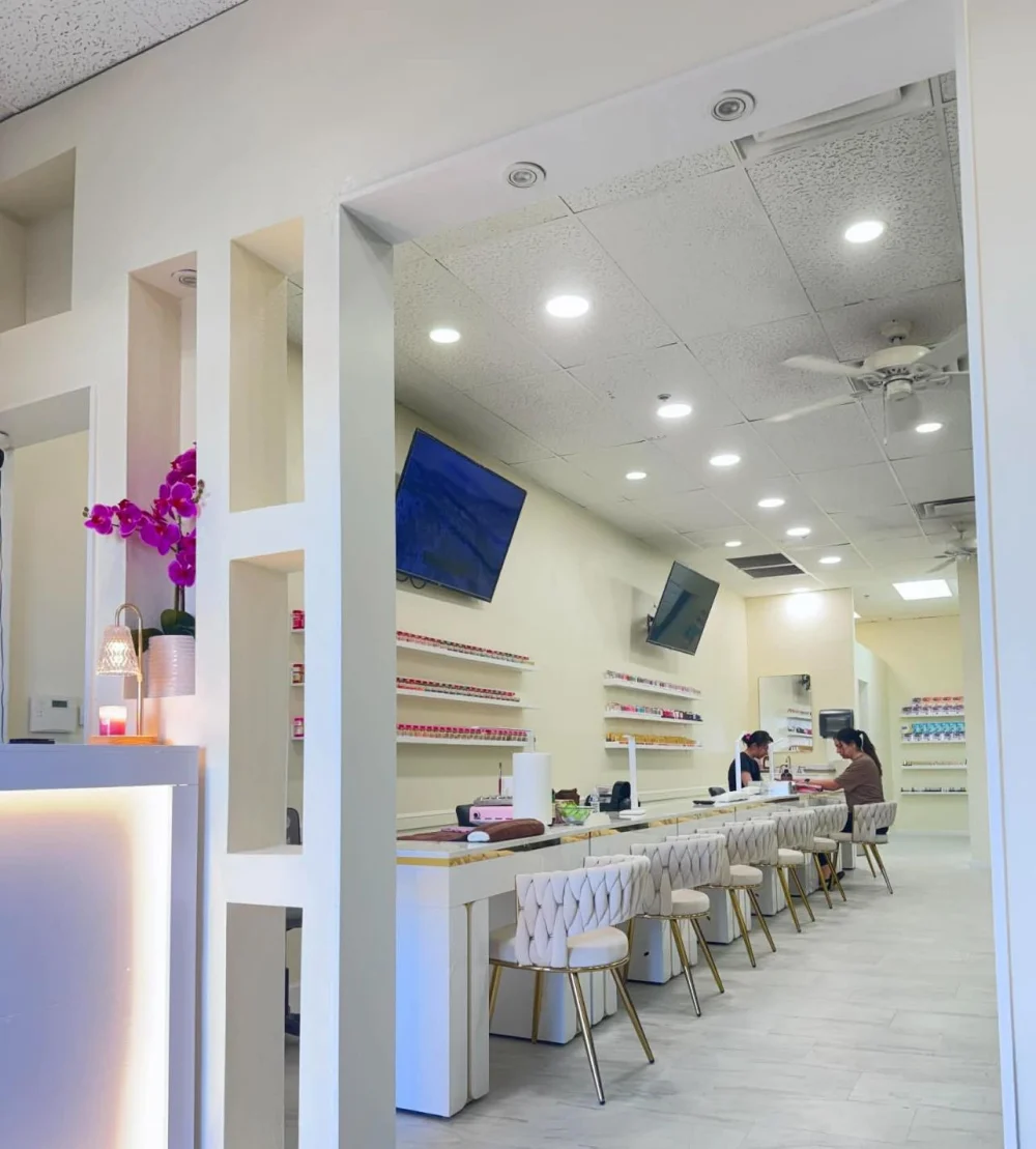 Gilbert, AZ Nail Salon for Sale