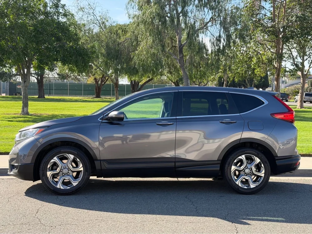 BÁN SUV: 2018 HONDA CR-V – XE GIA ĐÌNH RẤT ĐƯỢC CHUỘNG
